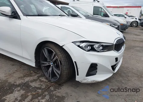 2023 BMW 330I z USA, uszkodzony, nr VIN 3MW69FF05P8D75826